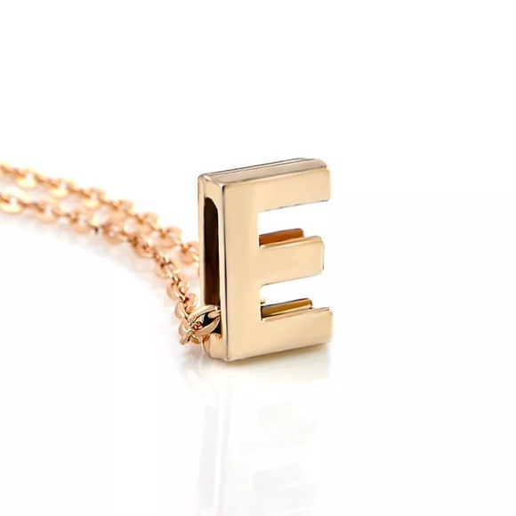 artemis Jewelry - "Zelda" Letter E Monogram Inital Necklace